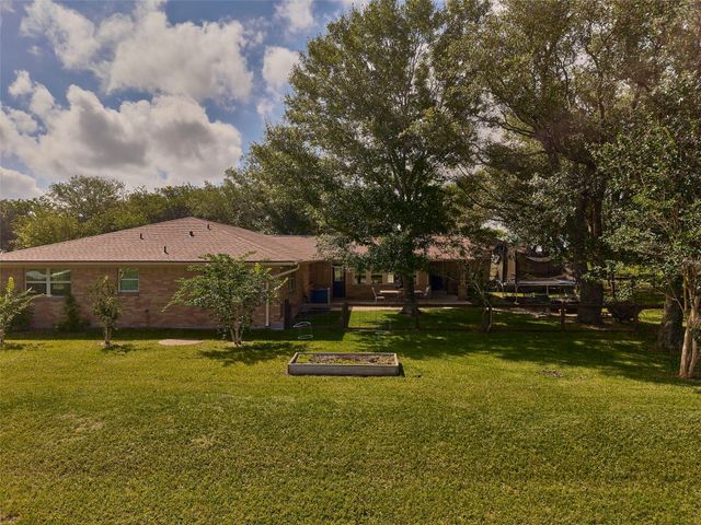 14528 Vlasta Street, Needville, TX 77461