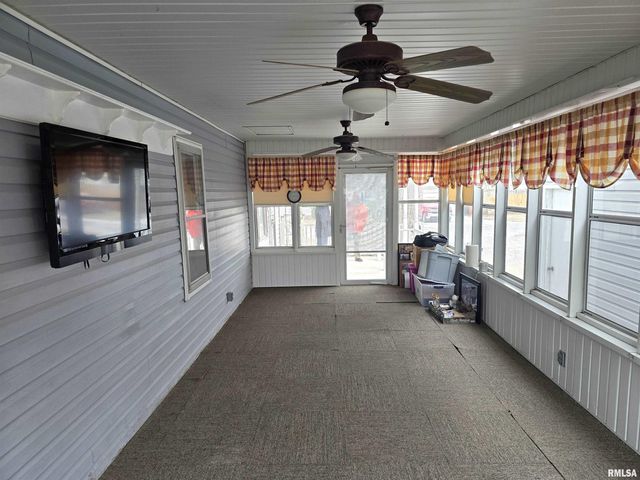 201 W SPRINGFIELD Street, Virginia, IL 62691