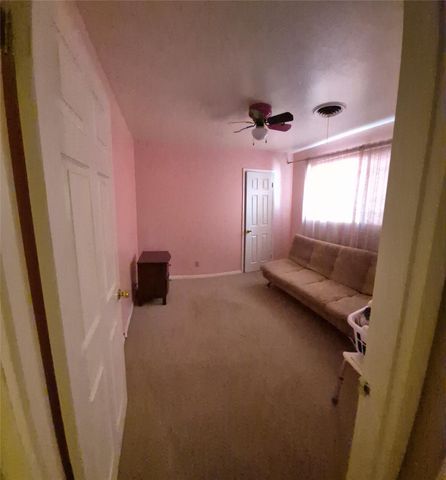 4219 Dragonwick Drive, Houston, TX 77045