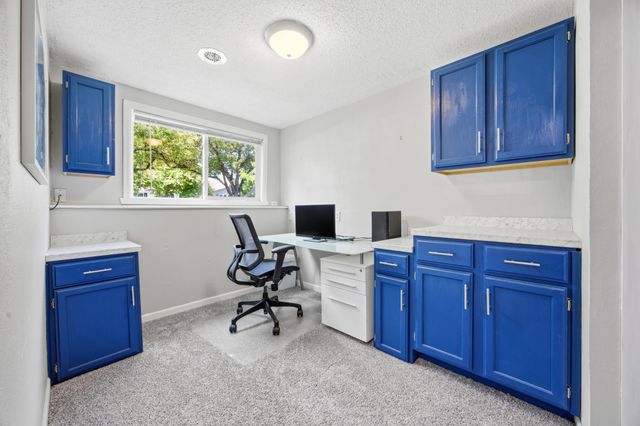 630 Appletree Lane, Moorhead, MN 56560