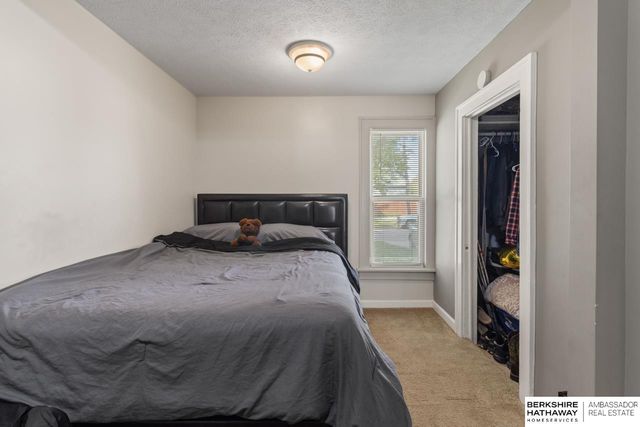 944 S 2nd Street, Lincoln, NE 68526