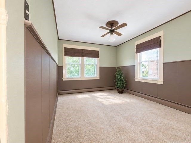 10 Cycle St, Westfield, MA 01085