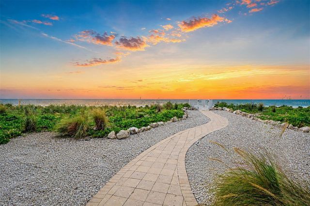 15208 GULF BOULEVARD 404, Madeira Beach, FL 33708