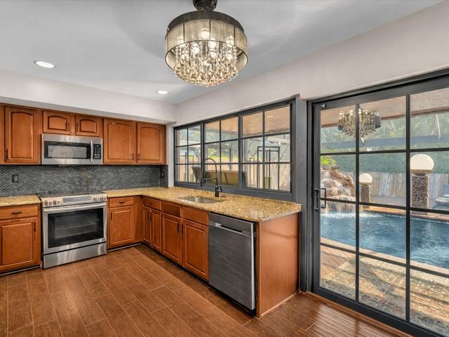 2116 NE 62nd Street, Fort Lauderdale, FL 33308