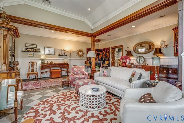 3715 Douglasdale Rd, Richmond, VA 23221