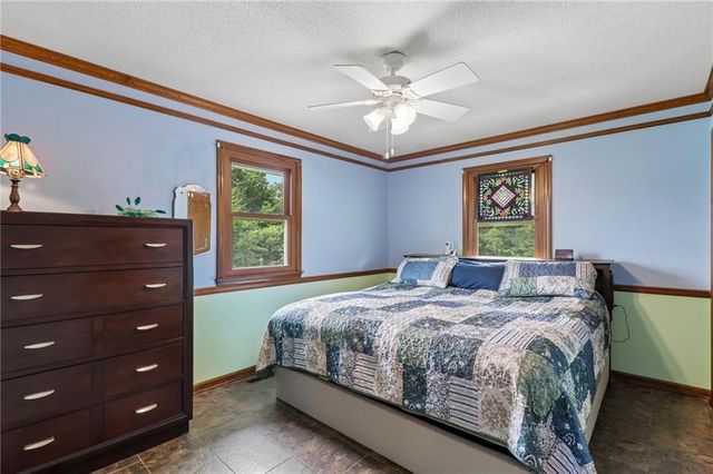 18591 Cantrell Road, Linwood, KS 66052