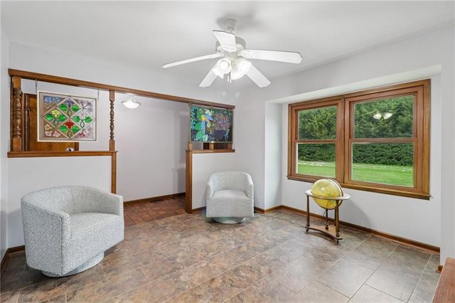 18591 Cantrell Road, Linwood, KS 66052