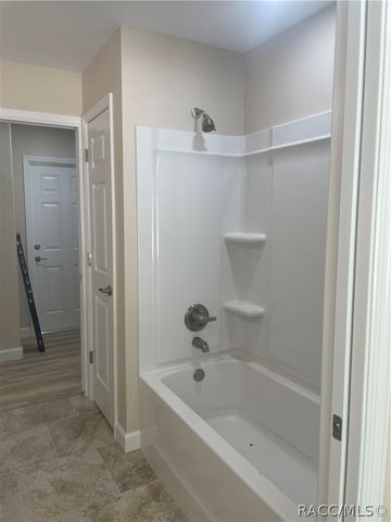 6532 N Iris Drive, Hernando, FL 34442