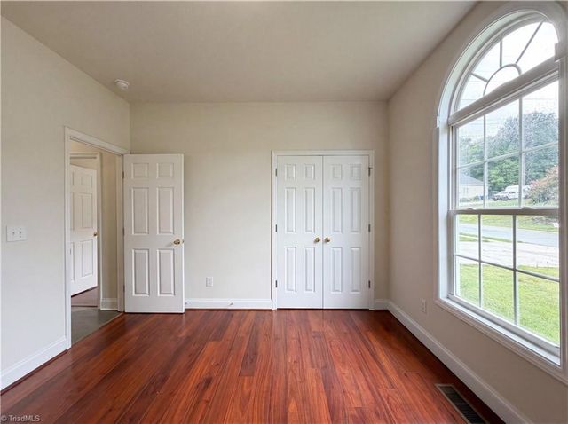 404 Winchester Drive, Graham, NC 27253