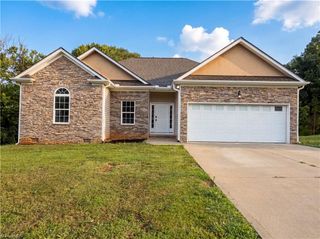 404 Winchester Drive, Graham, NC 27253