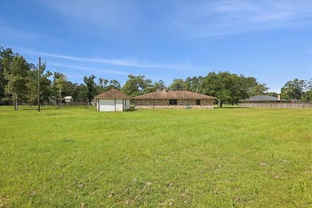 200 Pinata Drive, Lumberton, TX 77657