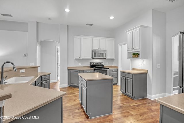 1901 Admiralty Boulevard, Rockledge, FL 32955