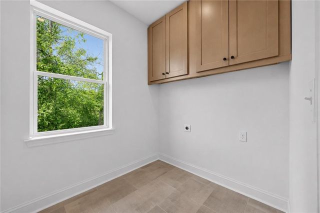 120 N Gwinnett Street, Buford, GA 30518