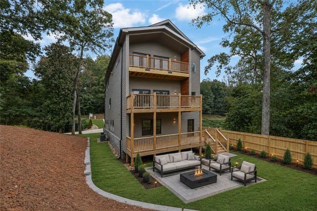 120 N Gwinnett Street, Buford, GA 30518