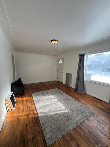 1916 Joslin Street, Saginaw, MI 48602