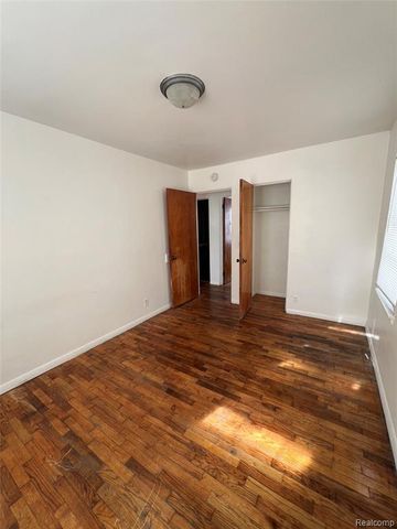 1916 Joslin Street, Saginaw, MI 48602