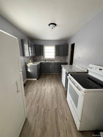 1916 Joslin Street, Saginaw, MI 48602