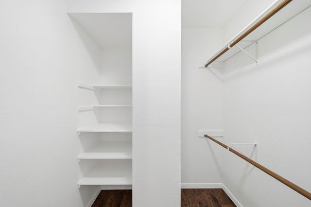 312 Wilcrest Drive 312, Houston, TX 77042