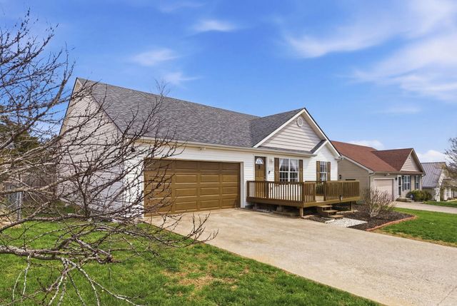 118 Hunter Ridge Drive, Lawrenceburg, KY 40342