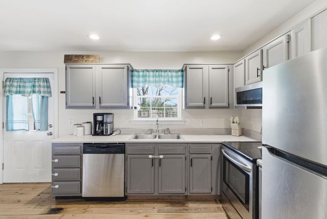 118 Hunter Ridge Drive, Lawrenceburg, KY 40342