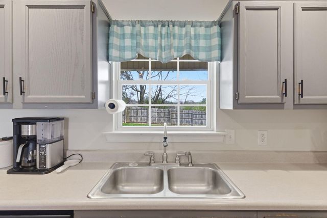 118 Hunter Ridge Drive, Lawrenceburg, KY 40342