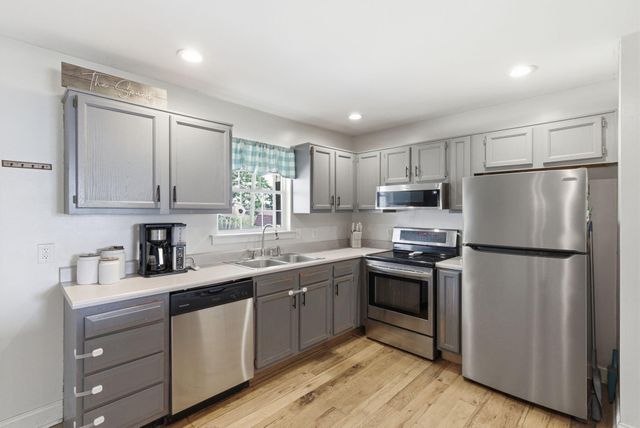 118 Hunter Ridge Drive, Lawrenceburg, KY 40342