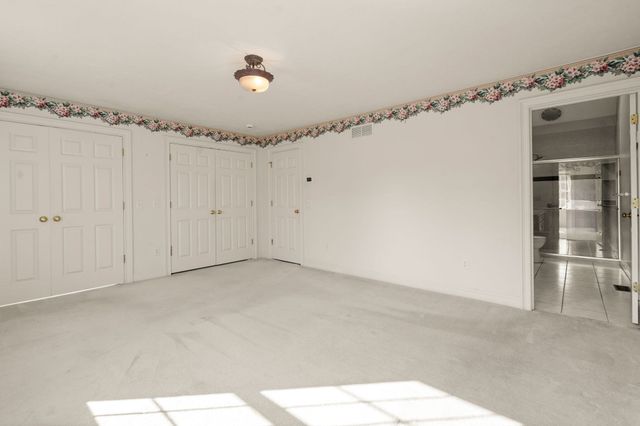 34 Laurelwood Dr, Worcester, MA 01605