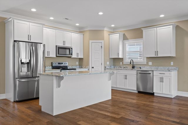 6864 Carnell Way, Chattanooga, TN 37421