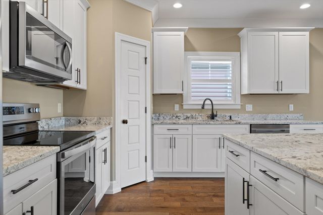 6864 Carnell Way, Chattanooga, TN 37421