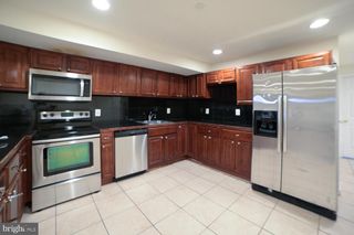 1834 N 16th St # 1, Philadelphia, PA 19121