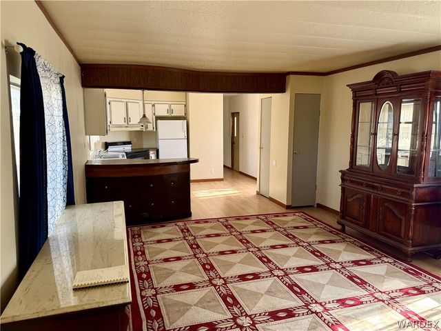 1950 E Thompson Avenue, Kingman, AZ 86409