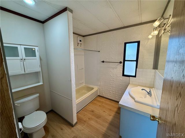 1950 E Thompson Avenue, Kingman, AZ 86409