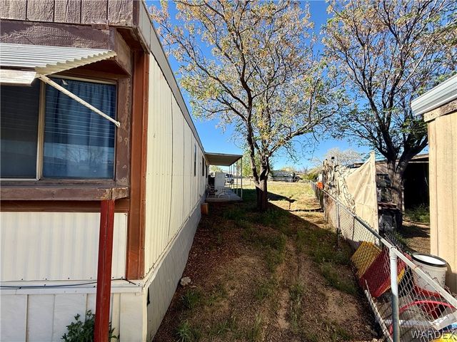1950 E Thompson Avenue, Kingman, AZ 86409