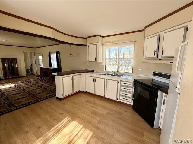 1950 E Thompson Avenue, Kingman, AZ 86409