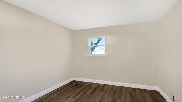 8 Norman Drive, Neptune Township, NJ 07753