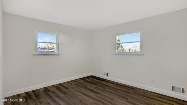 8 Norman Drive, Neptune Township, NJ 07753