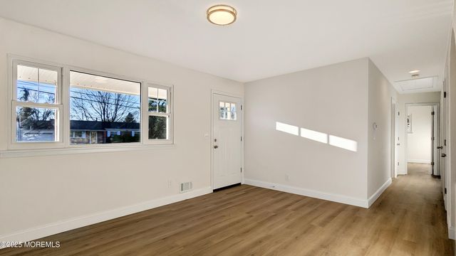 8 Norman Drive, Neptune Township, NJ 07753