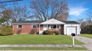 8 Norman Drive, Neptune Township, NJ 07753