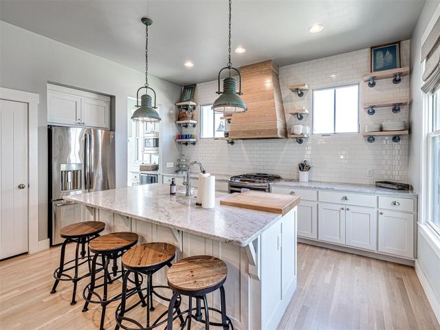 35 Redbud Lane, Carlton Landing, OK 74432