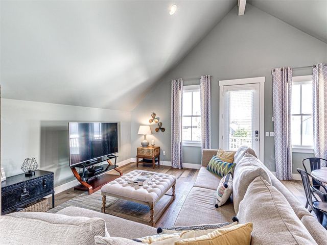 35 Redbud Lane, Carlton Landing, OK 74432