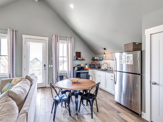 35 Redbud Lane, Carlton Landing, OK 74432