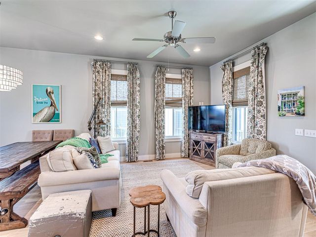 35 Redbud Lane, Carlton Landing, OK 74432
