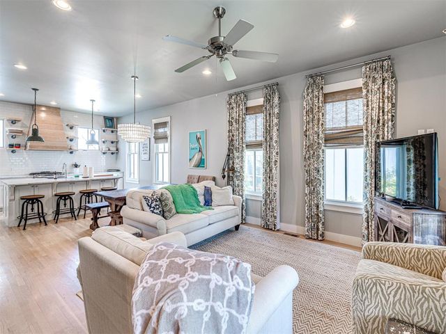35 Redbud Lane, Carlton Landing, OK 74432