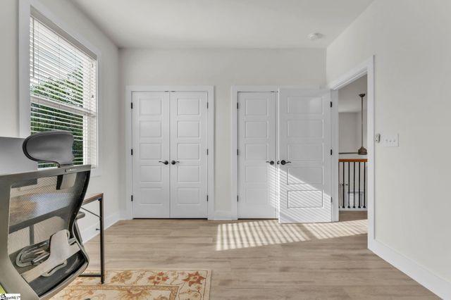 17 Beechridge Way, Greenville, SC 29607