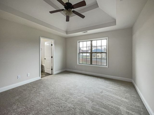 1224 Meachem Dr, Clarksville, TN 37042