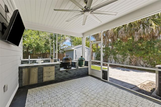 4631 W BAY VILLA AVENUE, Tampa, FL 33611