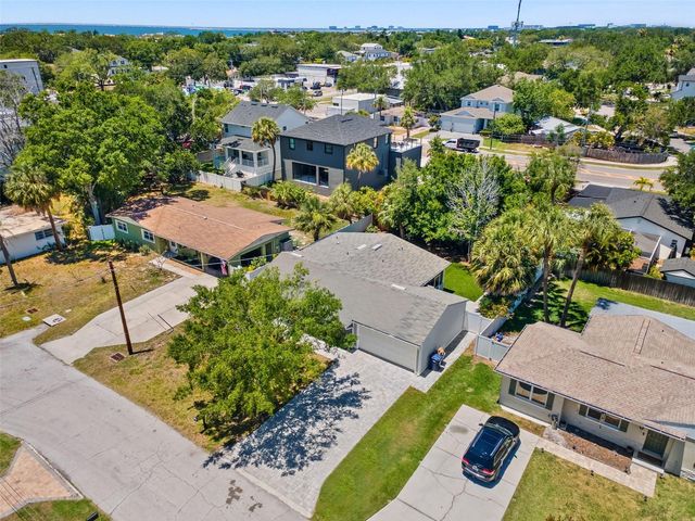 4631 W BAY VILLA AVENUE, Tampa, FL 33611