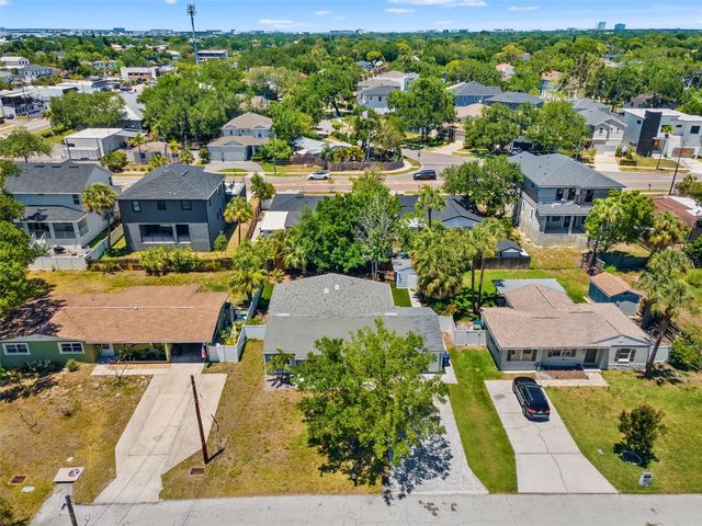 4631 W BAY VILLA AVENUE, Tampa, FL 33611