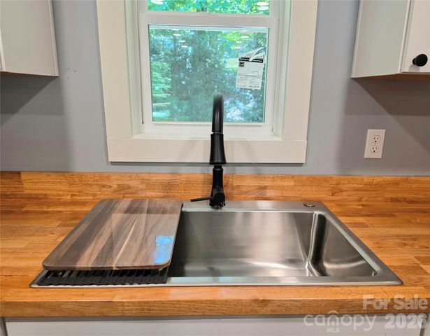 140 Nestle Road, Boone, NC 28607