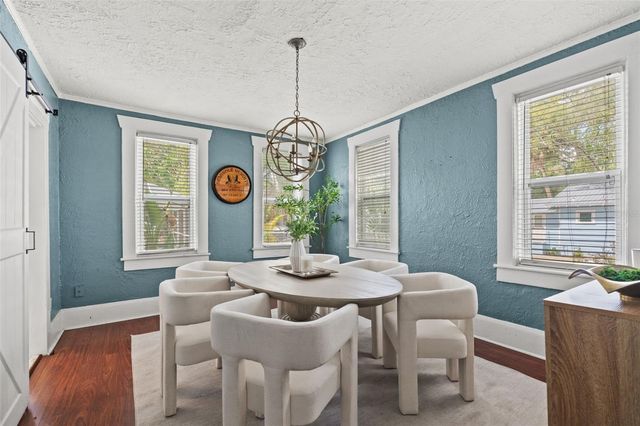 904 W HENRY AVENUE, Tampa, FL 33604
